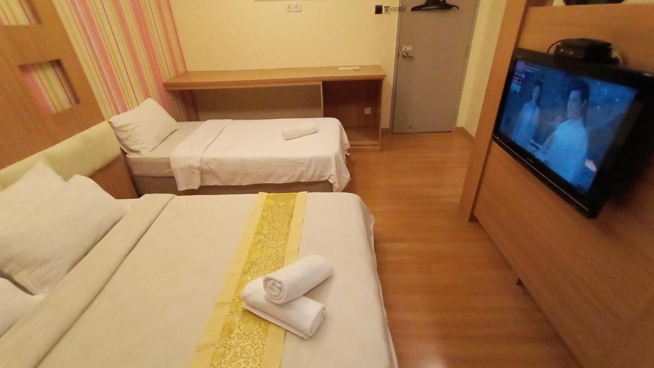 Hotel Zamburger De Melaka Extérieur photo
