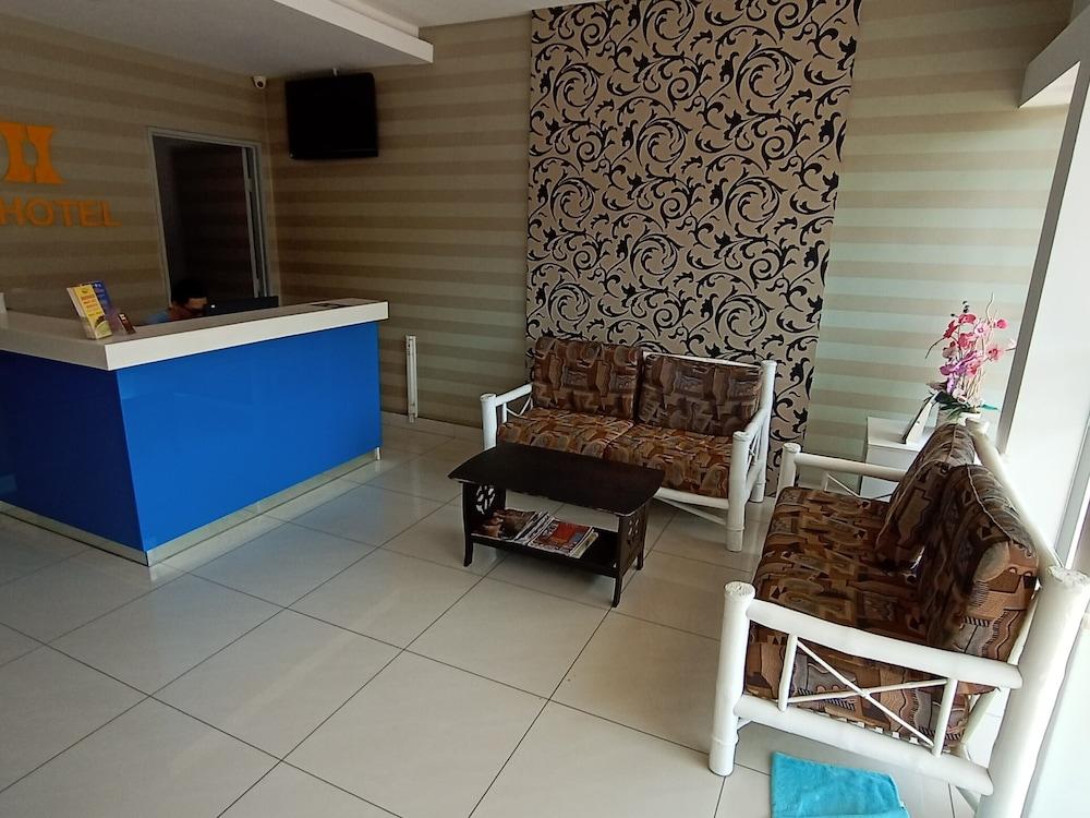 Hotel Zamburger De Melaka Extérieur photo