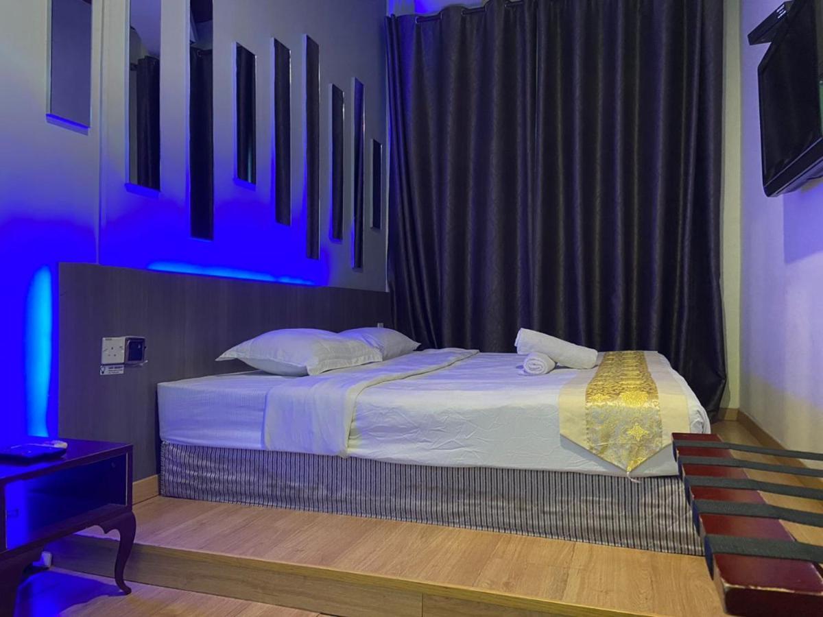 Hotel Zamburger De Melaka Extérieur photo