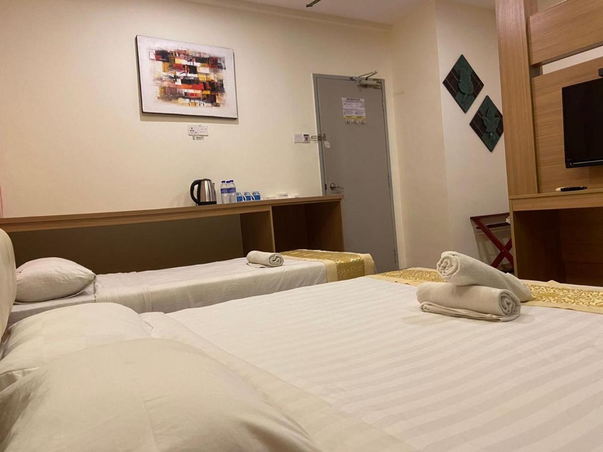 Hotel Zamburger De Melaka Extérieur photo