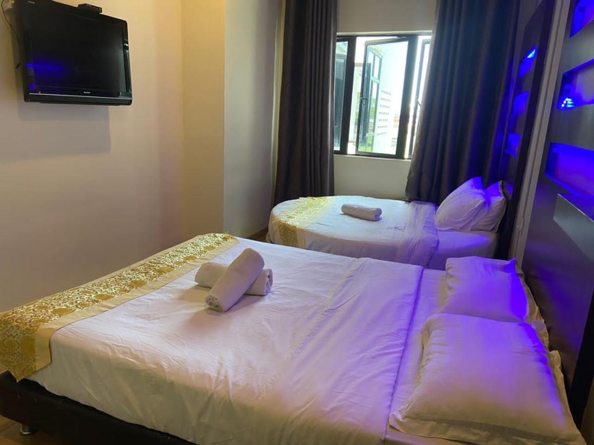 Hotel Zamburger De Melaka Extérieur photo