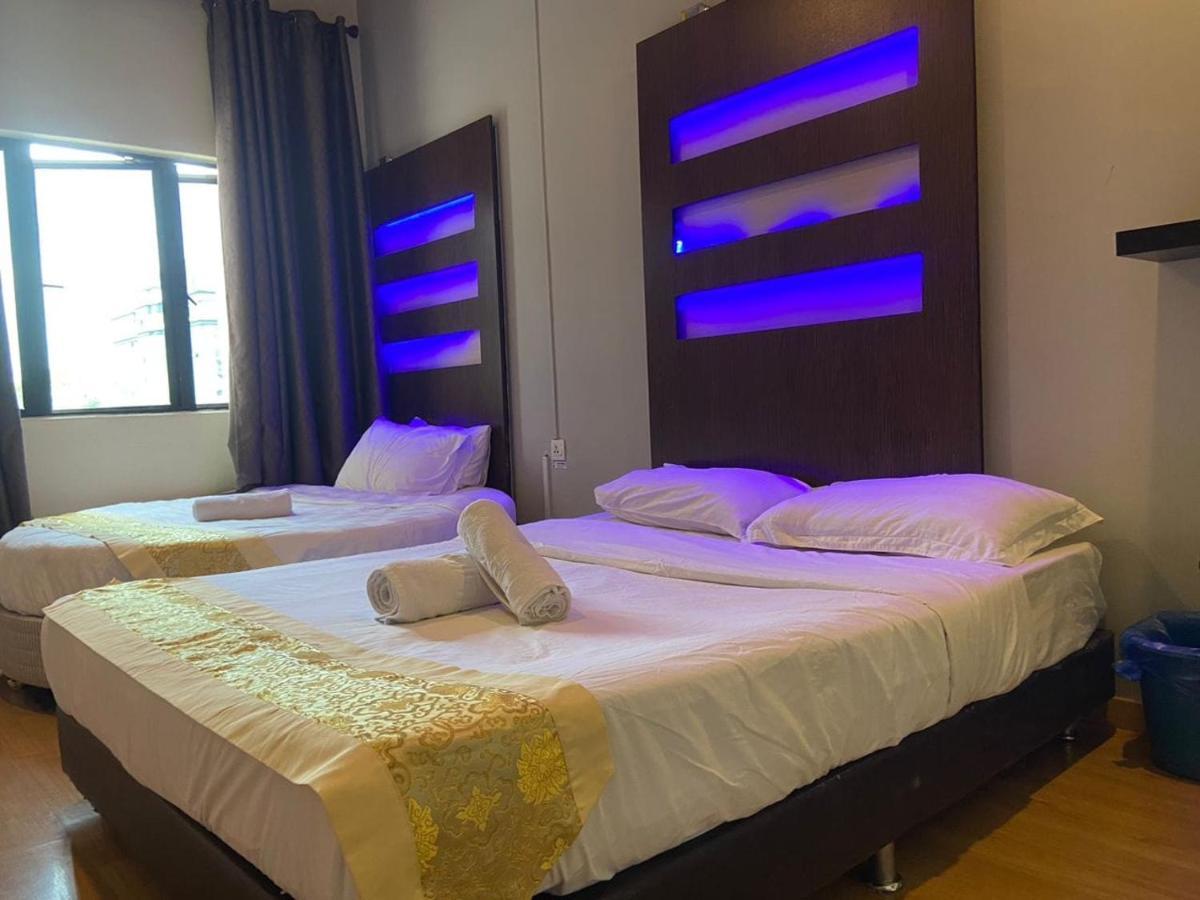 Hotel Zamburger De Melaka Extérieur photo